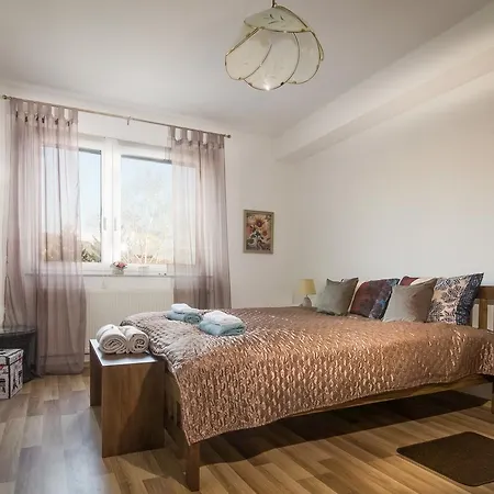 10 Apartman