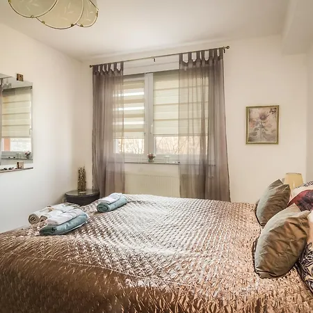 Apartman 10 Visoko